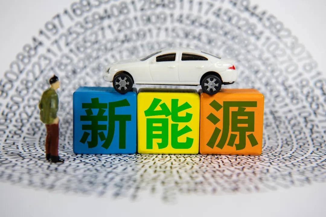 <b>Ųơʮ塱ܾW(wng)(lin)Դ܇늳خa(chn)I(y)l(f)չҎ(gu)</b>